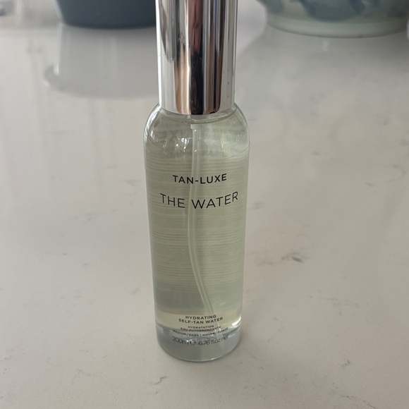 TAN-LUXE The Water Hydrating Self-Tan Water - Clear - Picture 1 of 1